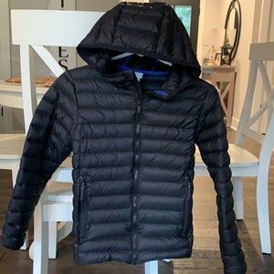 All In Motion Packable Hooded Puffer Jacket ❄️ 🏔